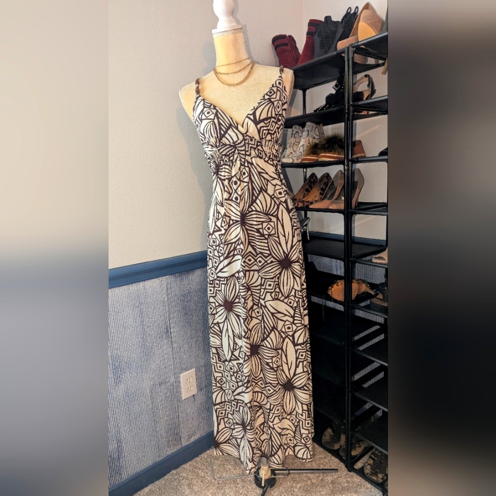Elegant Black and Cream Patterned Maxi Dress By B DARLIN